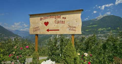 Garni – Area camper attrezzata – Vacanza in famiglia a Tirolo